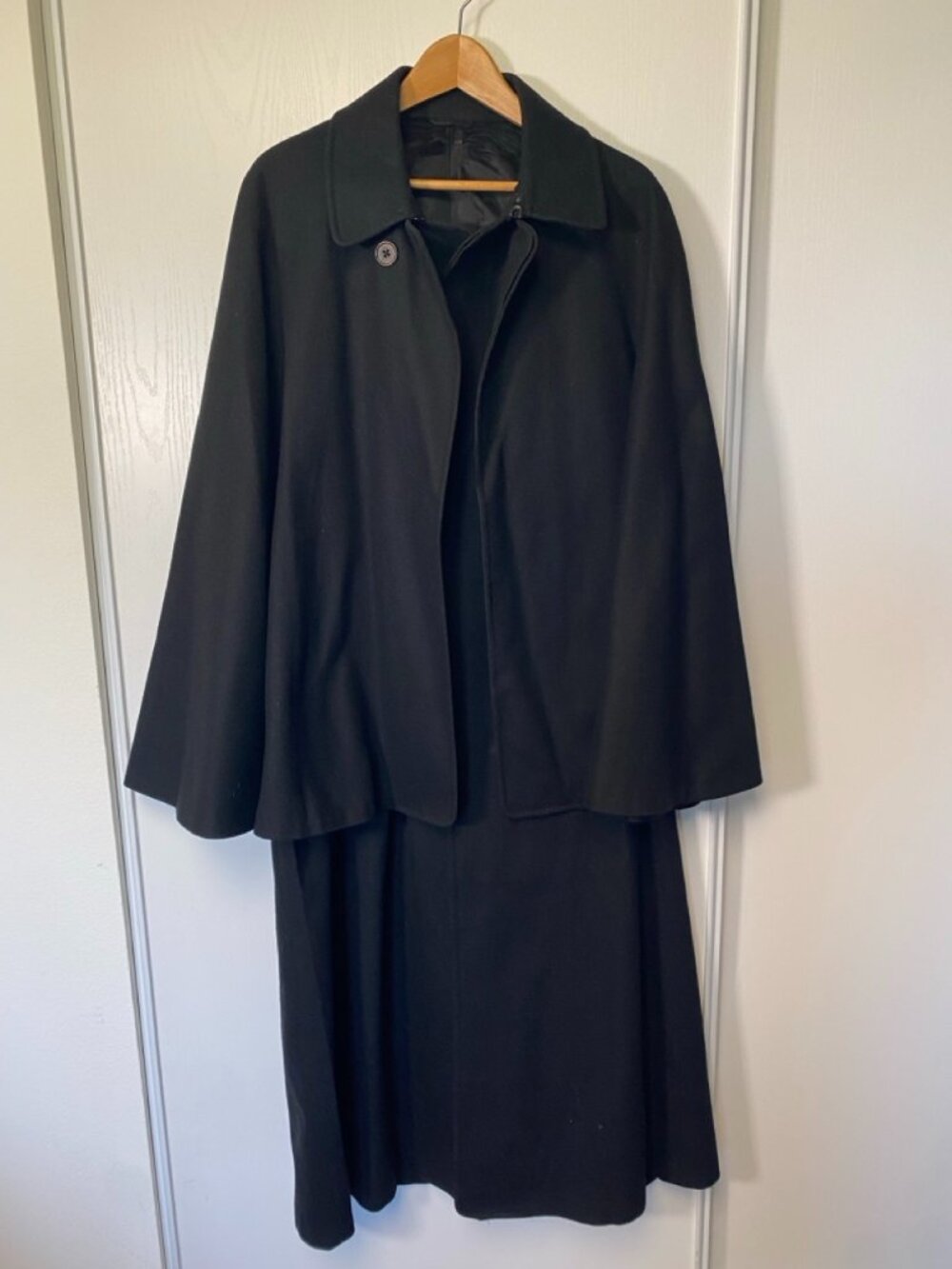 Men's Vintage Japanese Tonbi Coat Black Wool Inverness Cape Taisho Roman Steampu